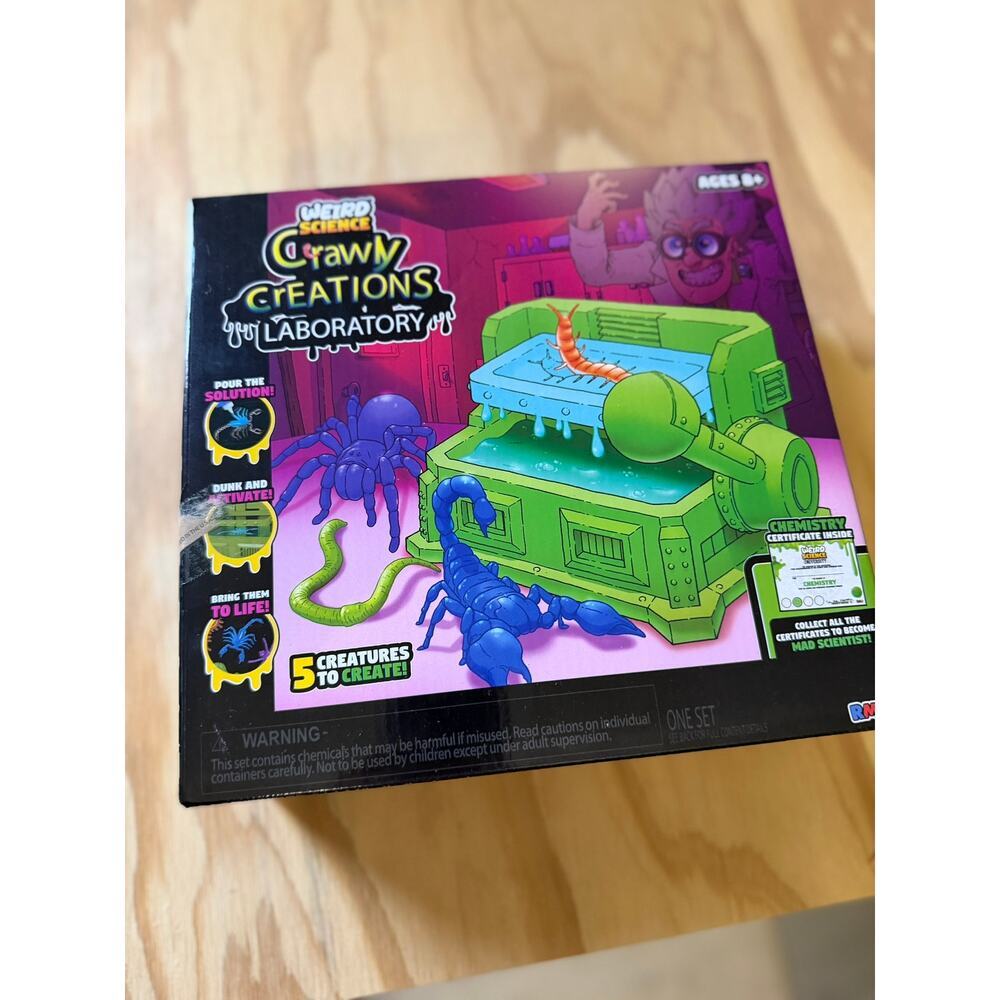 New in‎ Box Weird Science Crawly Creations Laboratory Toy